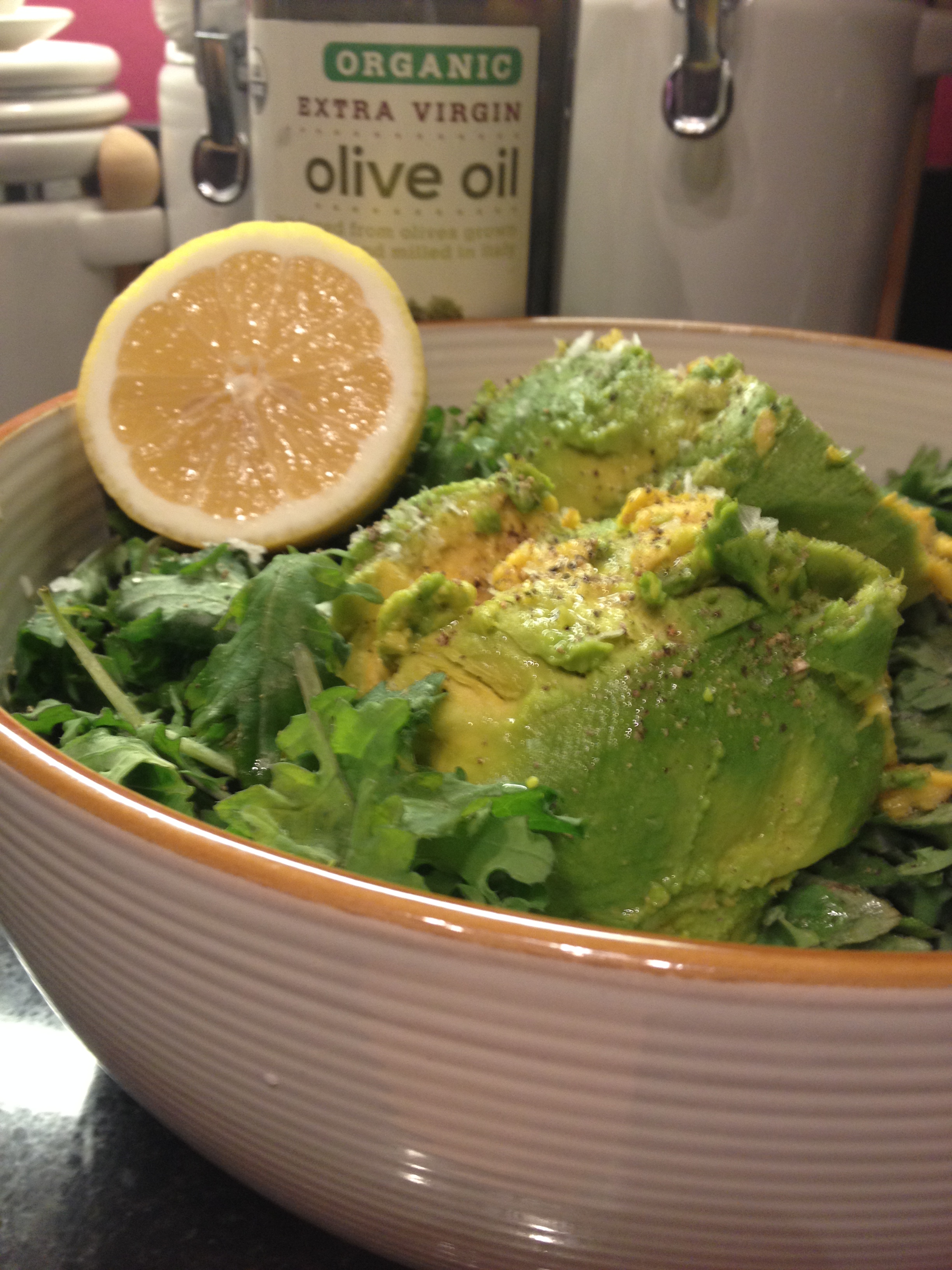 kale avocado lemon salad ingredients