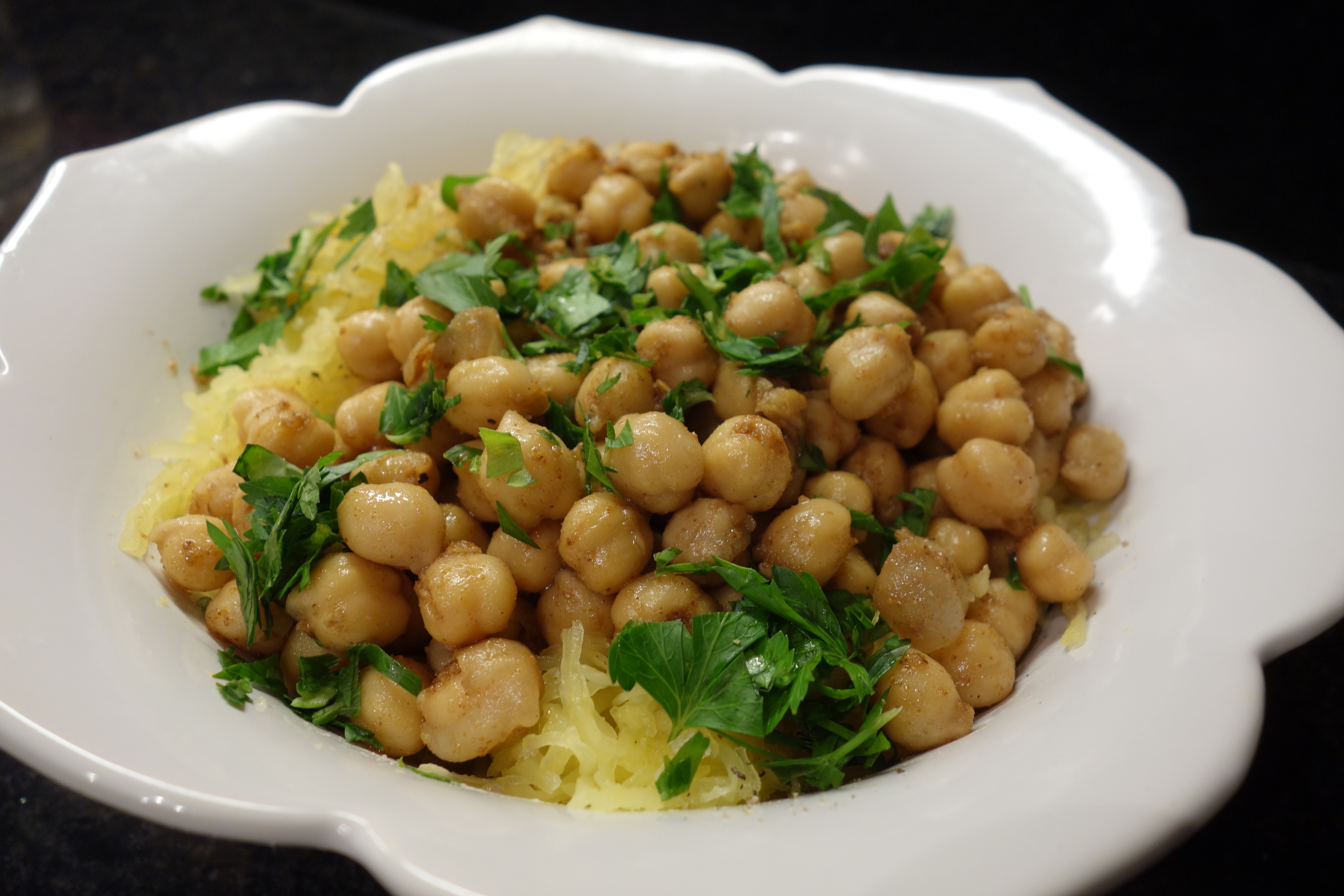 moroccan-spiced chickpeas and spaghetti squash :: by radish*rose