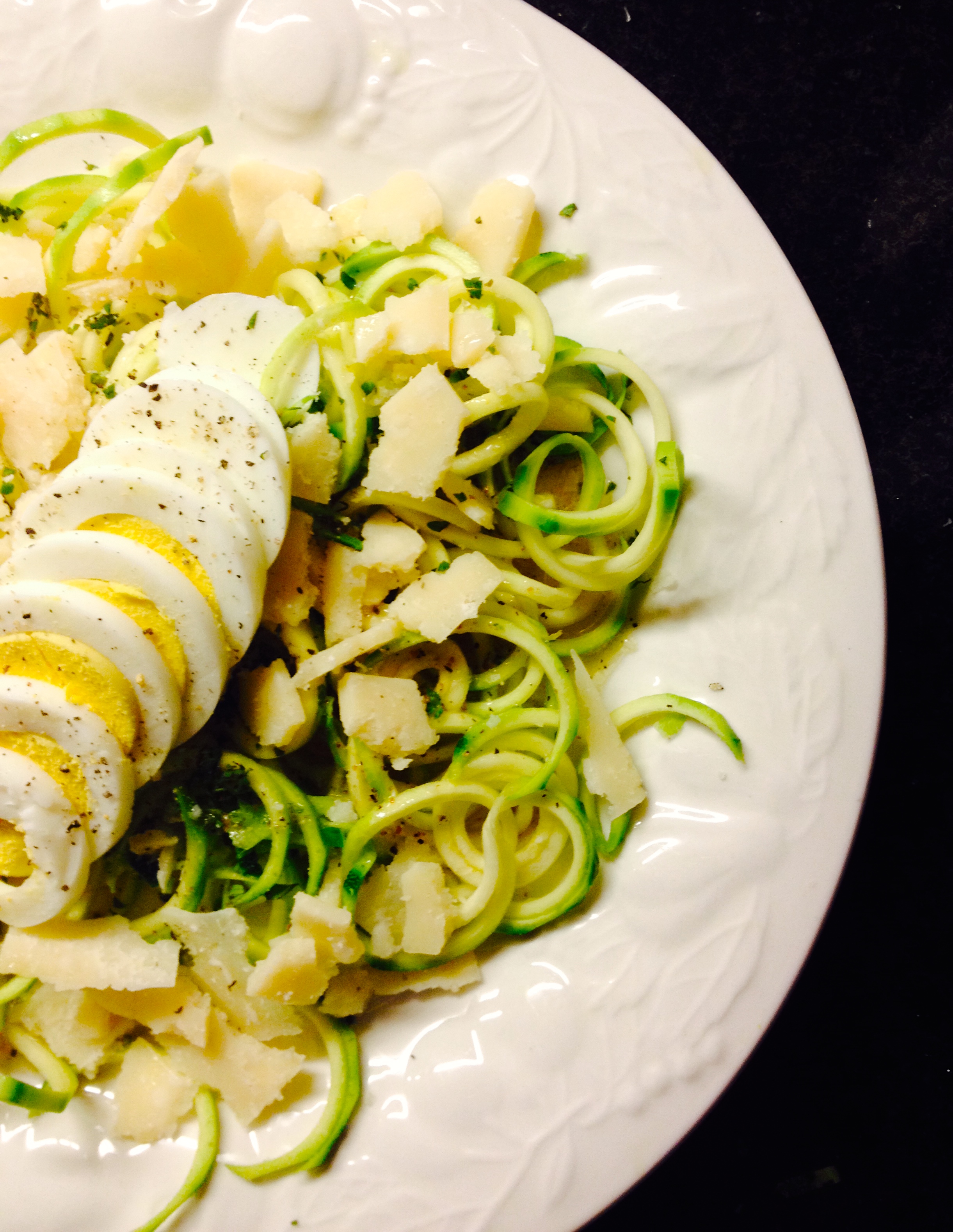 lemony zucchini zoodle salad with egg and parmesan :: by radish*rose
