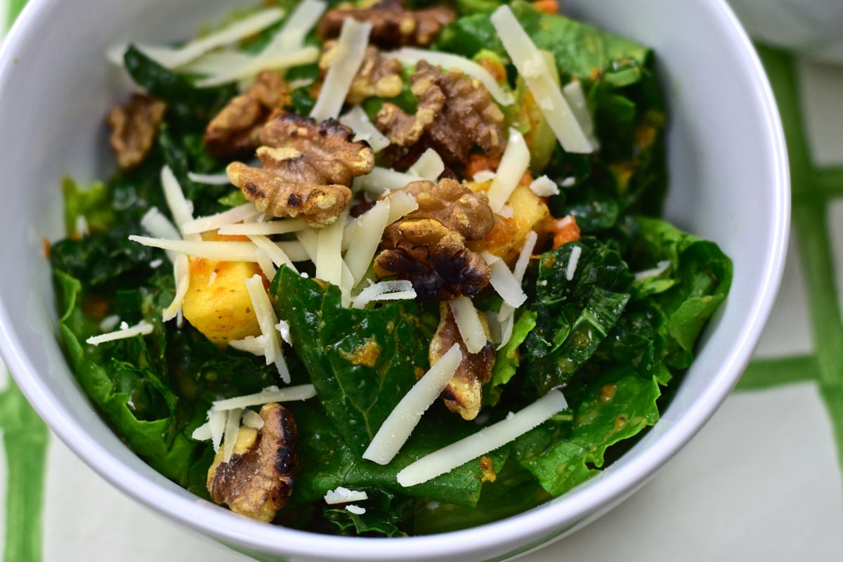 kale salad with walnuts, apples and gruyere :: by radish*rose